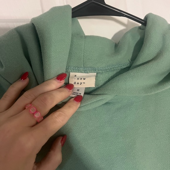 A new day women’s sweatshirt - Picture 2 of 3